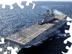 USS Makin Island, Szturmowy, Wielozadaniowy, Okręt