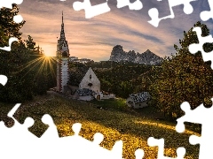 Tyrol, Kościół św. Jakuba, Drzewa, Promienie słońca, G
