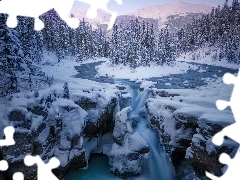 Park Narodowy Jasper, Zima, Kanada, Góry, Prowincja Alberta, Rzeka Sunwapta, Wodospad Sunwapta Falls, Drzewa