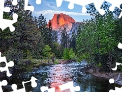 Merced River, Góry, Stany Zjednoczone, Góra Half Dome, Kalifornia, Rzeka, Park Narodowy Yosemite, Drzewa