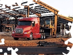 Laweta, CZerwona Ciężarówka Volvo