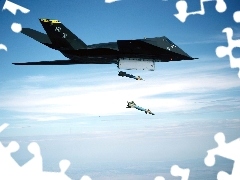 Bombardowanie, F-117 Nighthawk