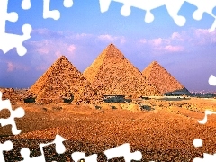 Trzy Piramidy, Egipt