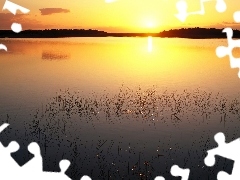 Zachód Słońca, Jezioro