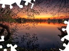 Jezioro, Domy, Drzewa, Zachód słońca