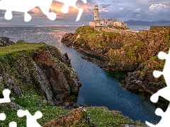 Skały, Chmury, Irlandia Północna, Zachód słońca, Hrabstwo Donegal, Fanad Head Lighthouse, Latarnia morska, Portsalon