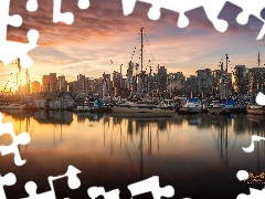 Vancouver, Kanada, Prowincja Kolumbia Brytyjska, Stanley Park Marina, Wschód słońca, Chmury, Żaglówki, Wieżowce, Przystań