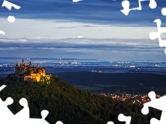 Zamek Hohenzollern, Miasto, Niemcy, Wschód słońca, Badenia-Wirtembergia, Oświetlony, Góra Hohenzollern, Wzgórze