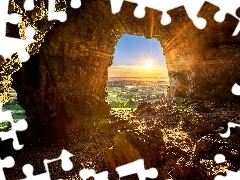 Jaskinia, Skały, Hrabstwo Sligo, Irlandia, Caves of Kesh, Promienie słońca