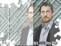 czarna marynarka, niebieska koszula, Christian Bale