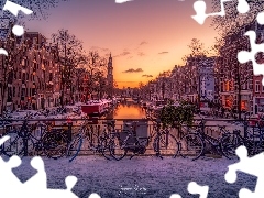 Kanał, Domy, Zima, Wschód słońca, Drzewa, Amsterdam, Holandia, Rowery