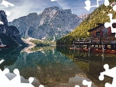 Lago di Braies, Włochy, Góry, Pragser Wildsee, Pomost, Łódki, Domek, Jezioro, Południowy Tyrol, Drewniany, Dolomity