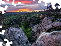 Prescott, Zachód słońca, Drzewa, Skały, Wolf Creek, Arizona, Stany Zjednoczone, Potok