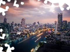 Rzeka Menam, Bangkok, Wieżowce, Tajlandia, Dzielnica Khlong San, Chao Phraya River, Zmrok