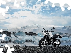 Yamaha MT-03, Miejski, Motocykl