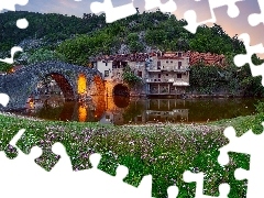 Domy, Most, Czarnogóra, Rzeka Crnojevica