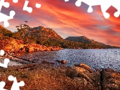 Park Narodowy Freycineta, GĂłry, ZachĂłd sĹoĹca, Morze, Drzewa, Tasmania, Australia, WybrzeĹźe