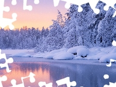 Ośnieżone, Zima, Zachód słońca, Zaspy, Drzewa, Rzeka