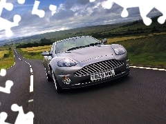 Aston Martin, V12, Ulica