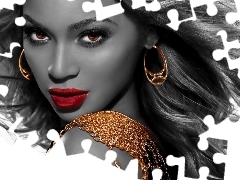 Makijaż, Beyonce Knowles, Biżuteria