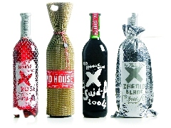 kolorowe butelki, Wina
